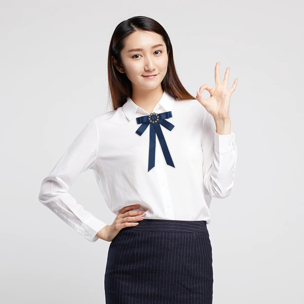 Boutonniere Pins Brooch Bowknot Rhinestone Hanging Vintage Shining Women's Beautiful