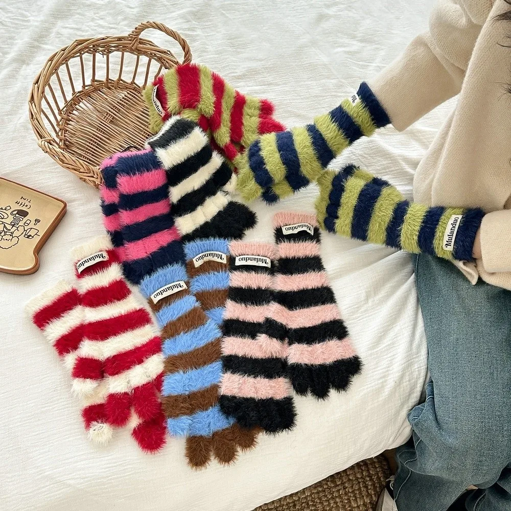 

Модные вязаные полосатые перчатки, ветрозащитные, защита от холода, теплые варежки, женские перчатки с сенсорным экраном