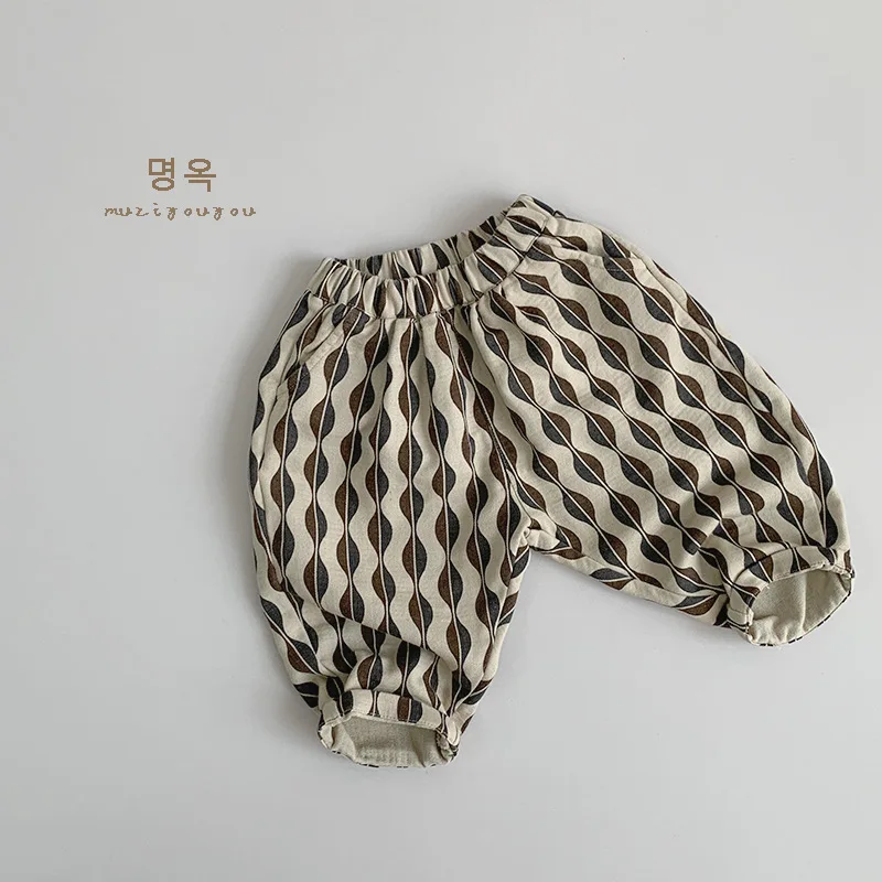 

Весенние брюки для малышей 2026 года: универсальные, с геометрическим принтом, свободного кроя, модные, с эластичным поясом, для новорожденных мальчиков