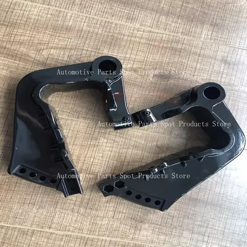 

Кронштейн для подвесного лодочного мотора Hangkai 2-тактный 9.9/15/18 л.с., левый, с винтом и рукояткой