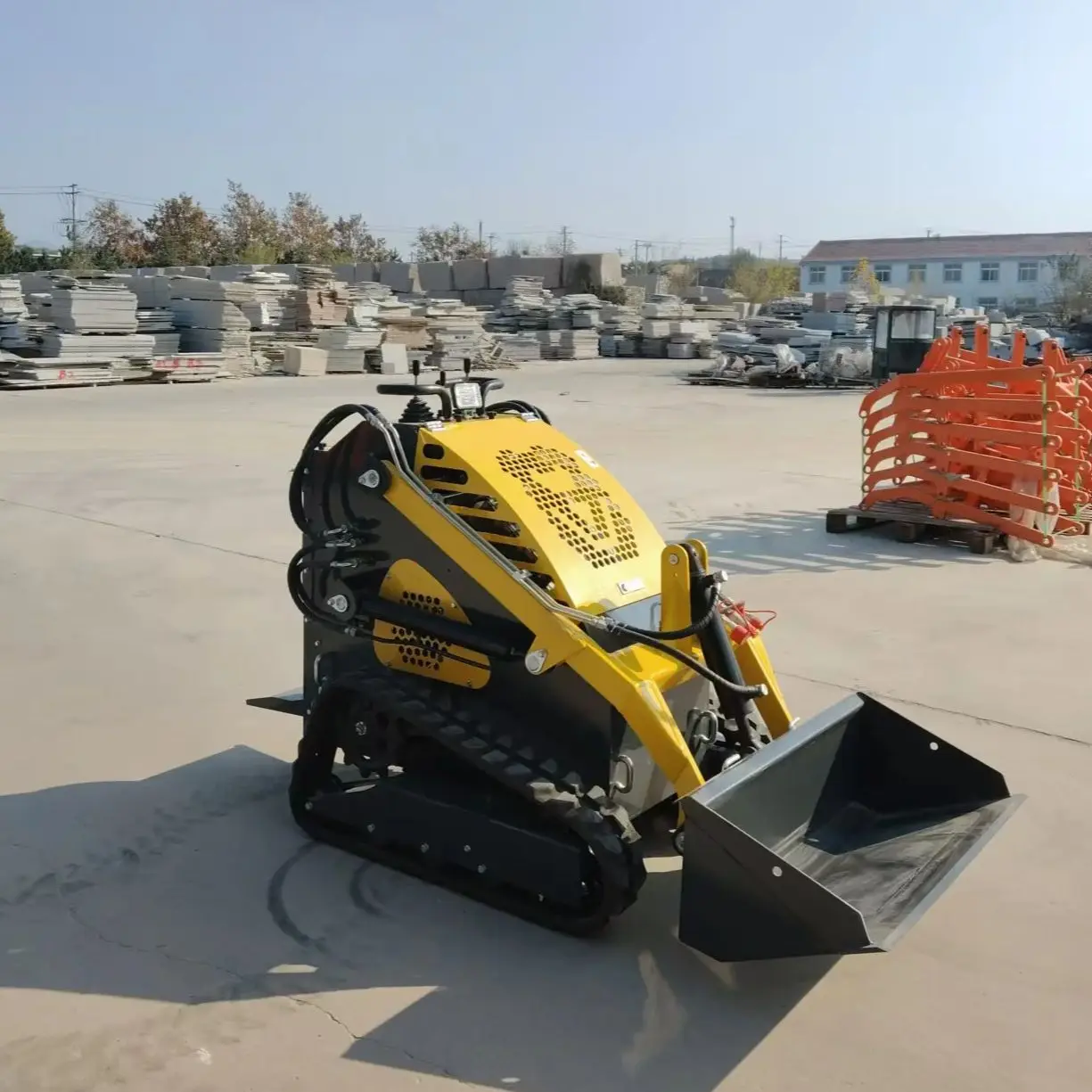 

Selling Slip Steering Compact Tracked Front Loaders: Front Bucket, for Construction Machinery