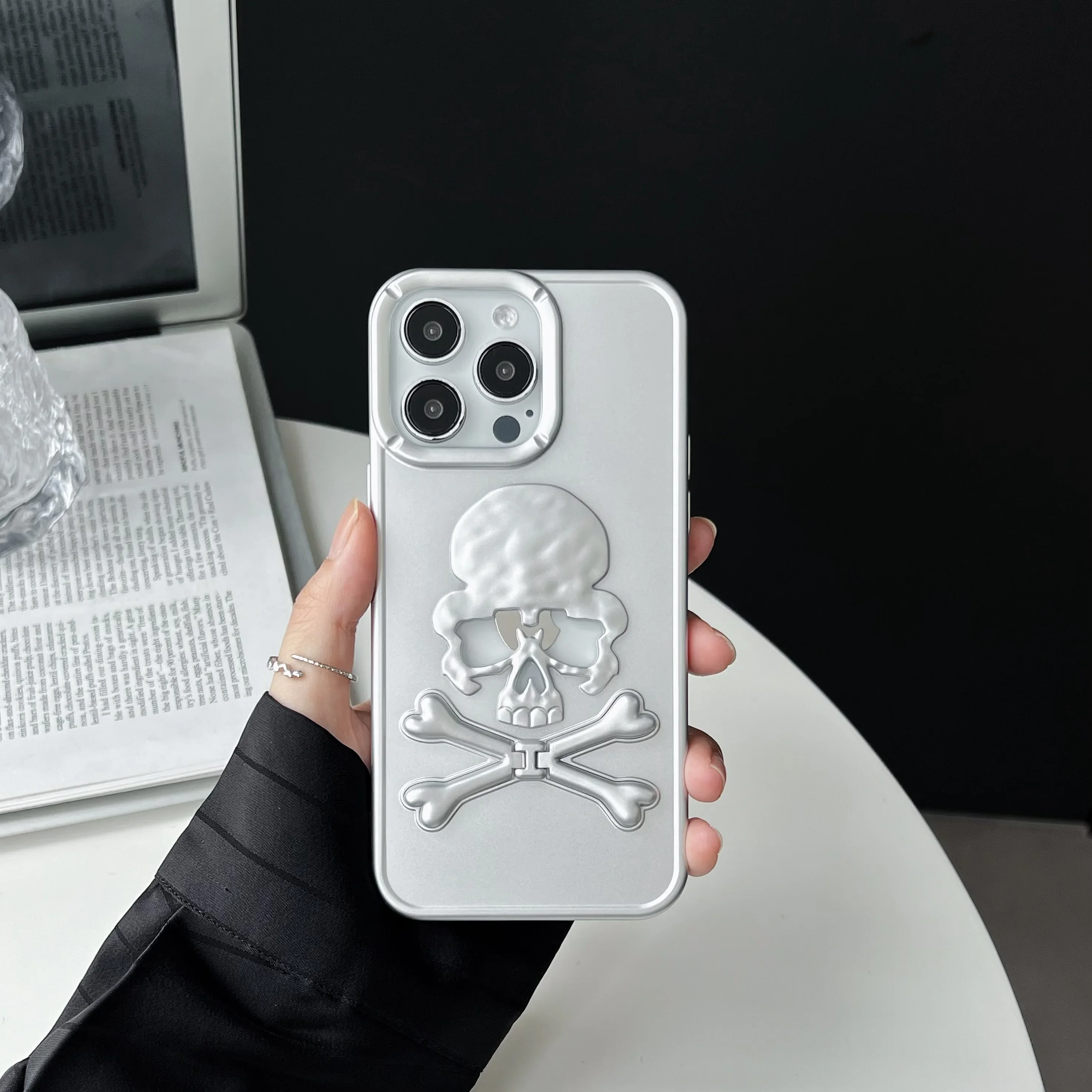 New 3D Skull Ghostface Case for iPhone 16 15 13 12 11 14 ProMax with stand Fashion Hollow Slim Shockproof Protective soft Cover