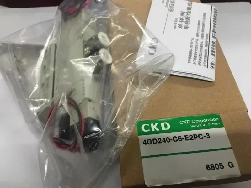 Válvula solenoide CKD 4GD240-EC2/4GD240-C6-E2PC-3 nueva