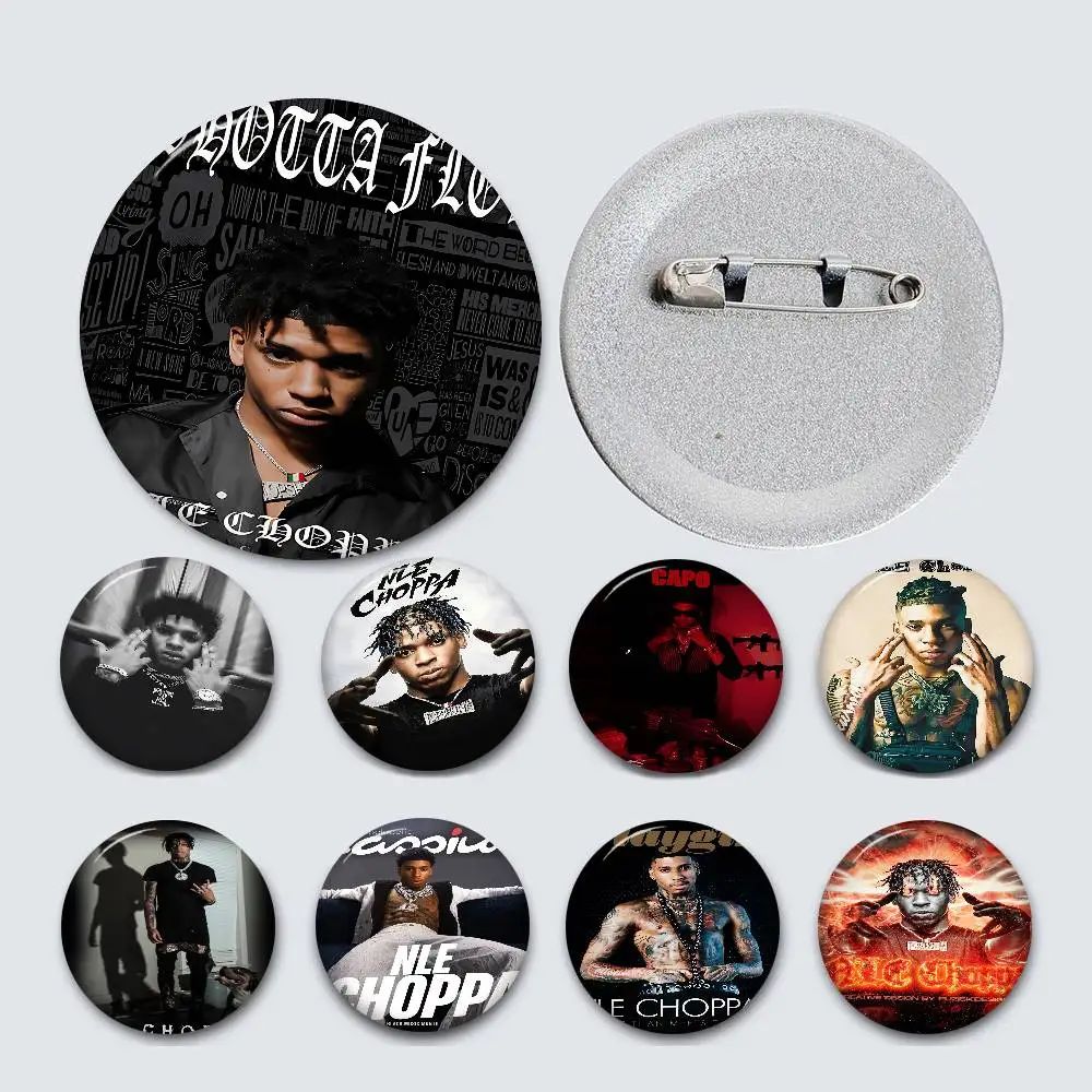 Pop-Rapper N-NLE Choppa Cartoon-Broschen Anime-Abzeichen Runde Handgemachte Brosche Anstecknadeln Schmuck für Rucksack Kleidung Geschenke