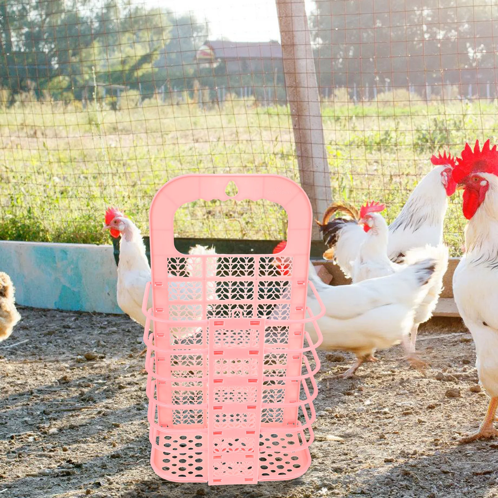 

Pink Poultry Foraging Basket Plastic Feeding Container Chicken Feeders Reusable Chick Vegetable Fruit Pet Hens Rooster Food Cage