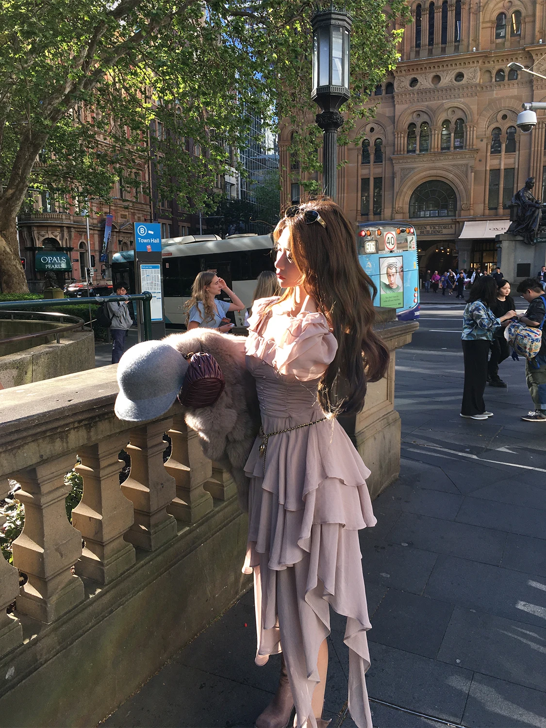 

Xinlei Lin Artistic Long Sve Асимметричный подол Кружевная отделка Dr Faionable Полиэфирное волокно с завязкой на талии Весенне-осенняя одежда