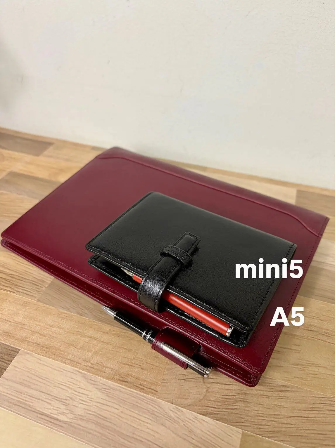 Zebra SL F1 mini N Teleskop-Kugelschreiber 0,7 mm Spitze Vollständig einziehbar Ohne Kappe Clean All-in-One 4C&0,7 Nachfüllmine Taschenformat Tintenschreiber Schwarz – Detail 15