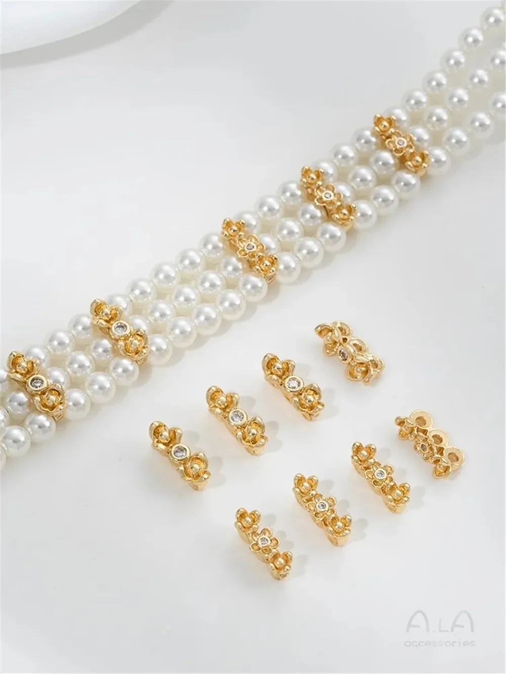 14K Bag Gold Inlaid Zircon Three-row Crystal Pearl Bracelet Necklace Flower Spacer Bead DIY Three-hole Flower Spacer Accessories