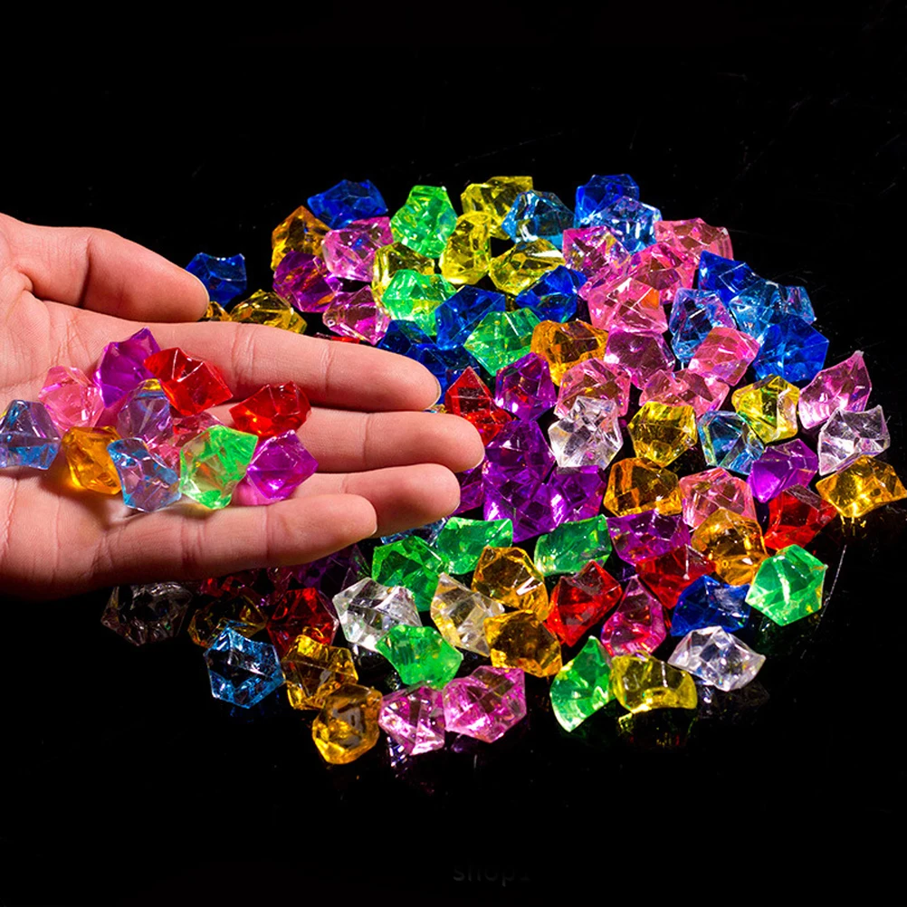 

95 Pcs Acrylic Stones Crystal 18x25mm for Vase Centerpieces Aquarium Table Scatter Event Gatherings