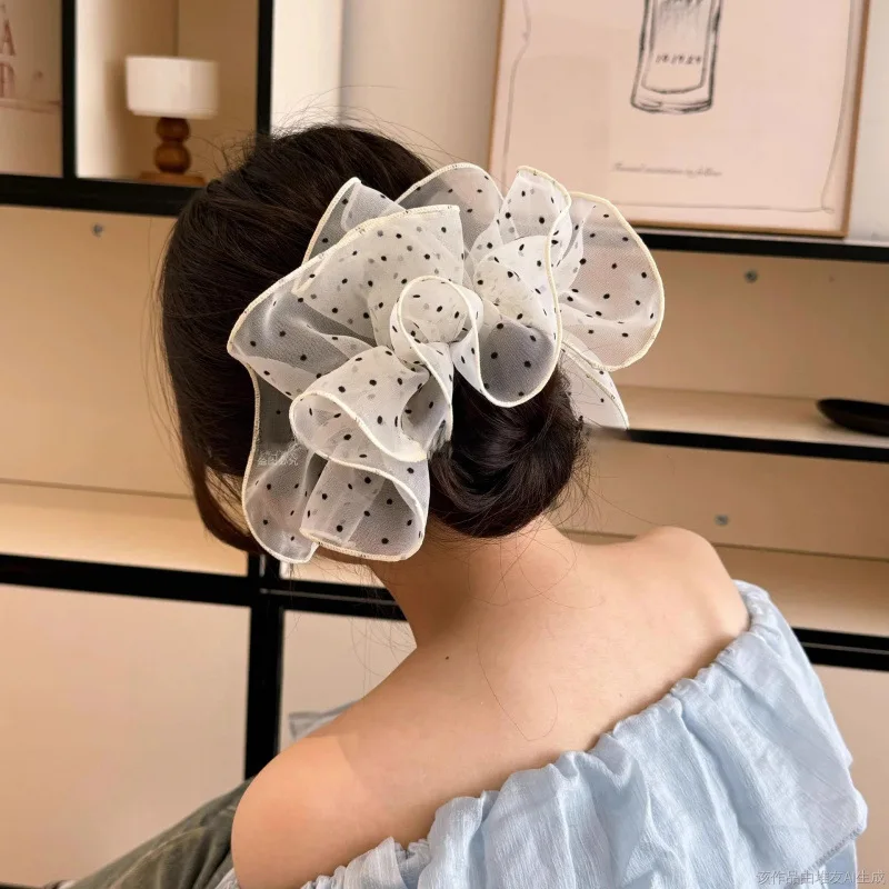 

1 шт. Новая объемная резинка для волос 2026 года с рюшами из фатина в горошек, эластичная резинка-скранчи для женщин, для высоких хвостов и пучков, шикарная повседневная заколка
