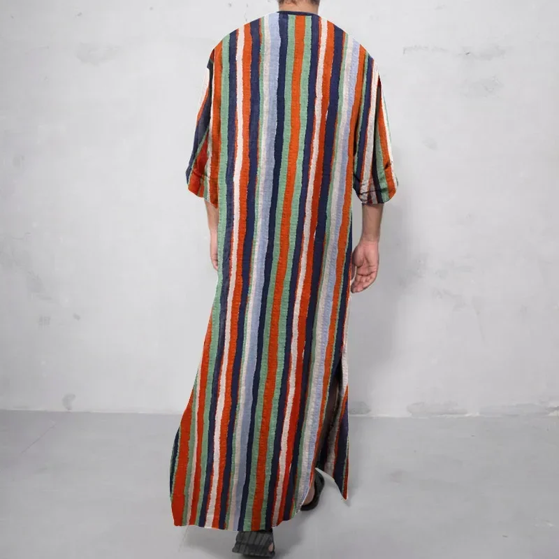 2024 Striped Printed Men's Muslim Long Sleeve Cotton Robes Summer Male Islamic Arabian Kaftan Suit Middle East Dubai Abaya Retro