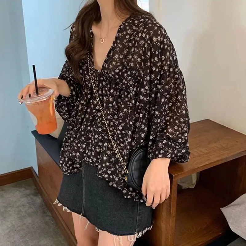 2026 V-neck Floral Print Korean Blouse Women Sweet Tops Casual Loose Spring Long Sleeve Shirt Slim Lady Clothes New 9307