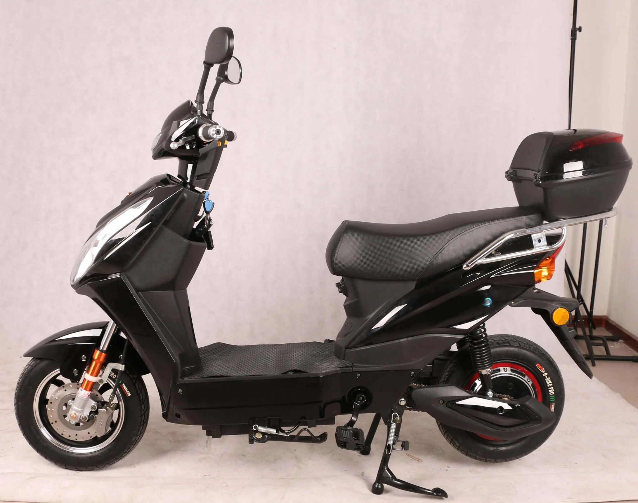 Two/2 Person Electric Motorcycle Scooter New Arrival