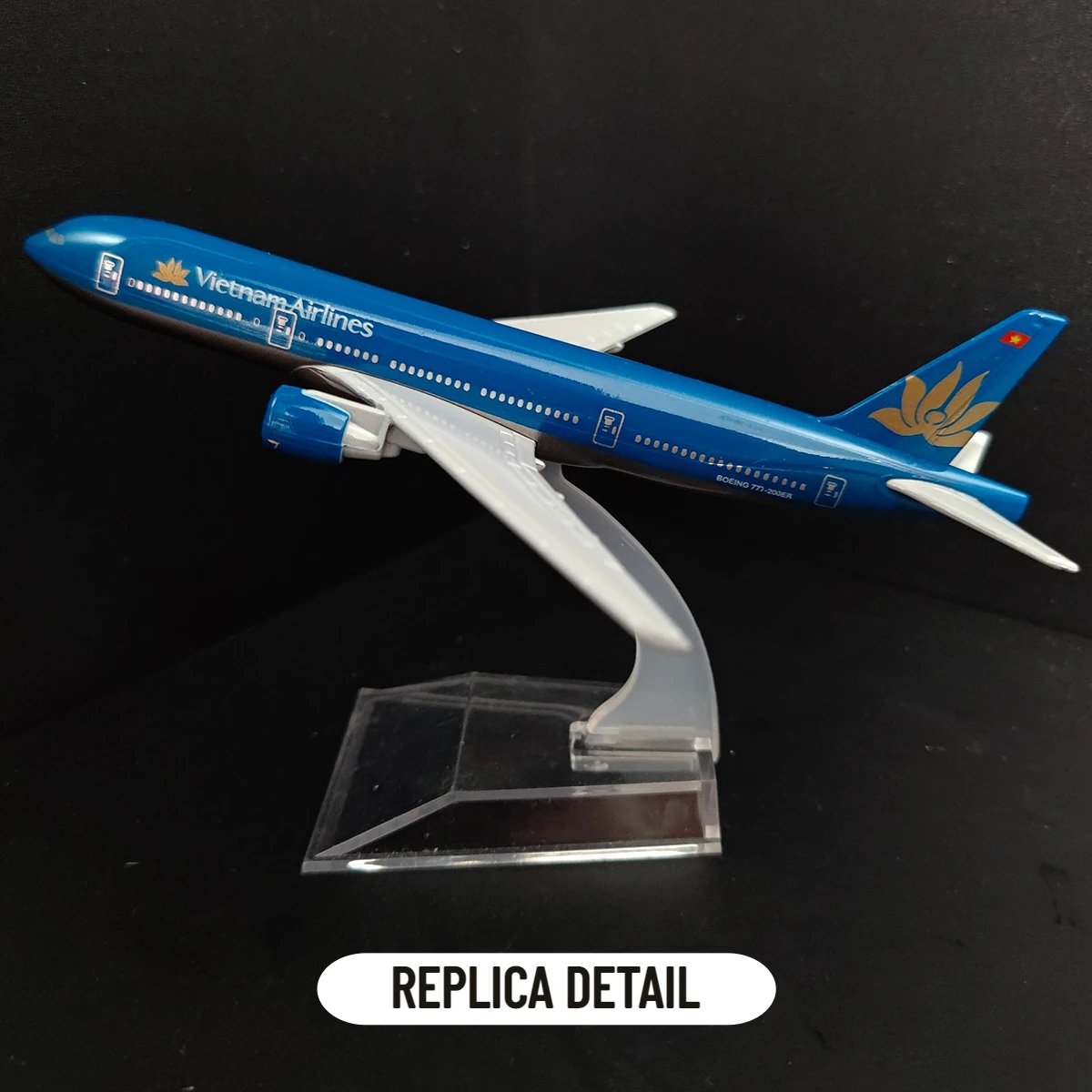 Scale 1:400 Metal Aviation Replica Vietnam A350 Asia Airline Boeing Airbus Aircraft Model Plane Miniature Gift for Boy