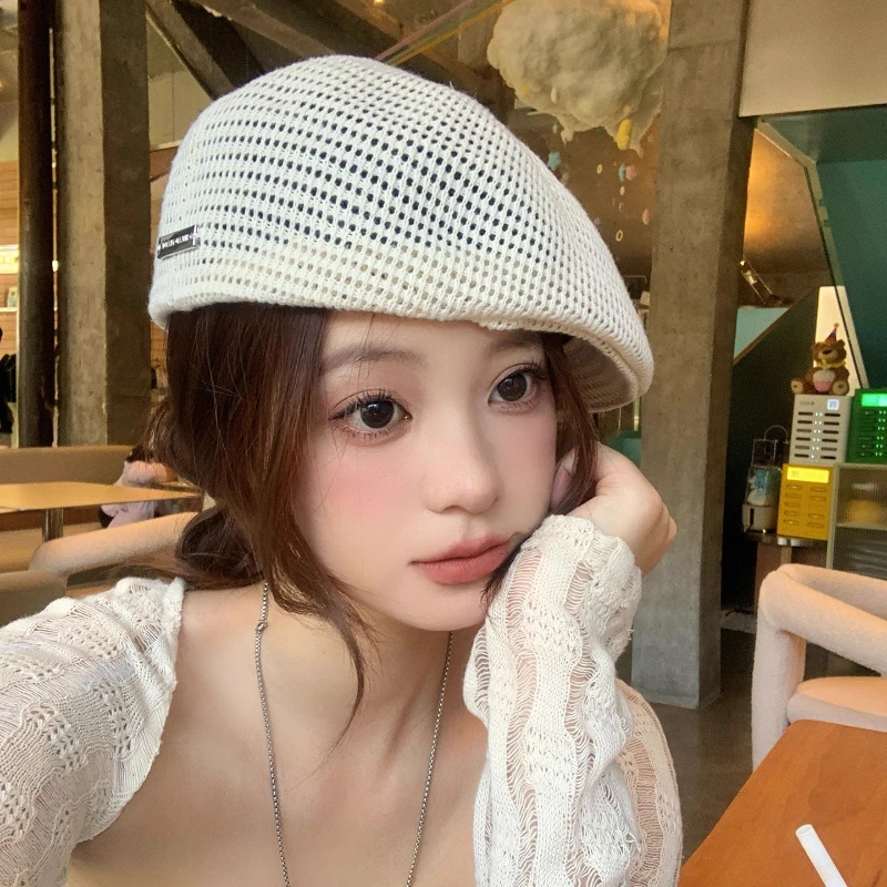 

New Hollowed-out Knitted Berets for Women Summer and Autumn Thin Breathable Versatile Show Face Small Literary Painter Hats