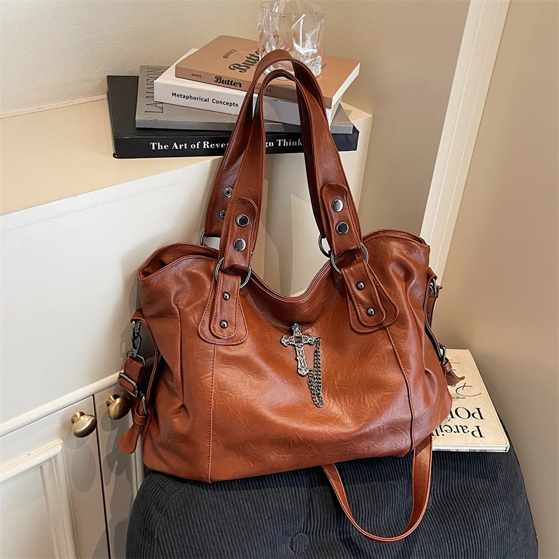 Retro Y2K Women Shoulder Bag PU Cross Stud Crossbody Bag Large Capacity Adjustable Strap Multi Function Handbag for Banquet
