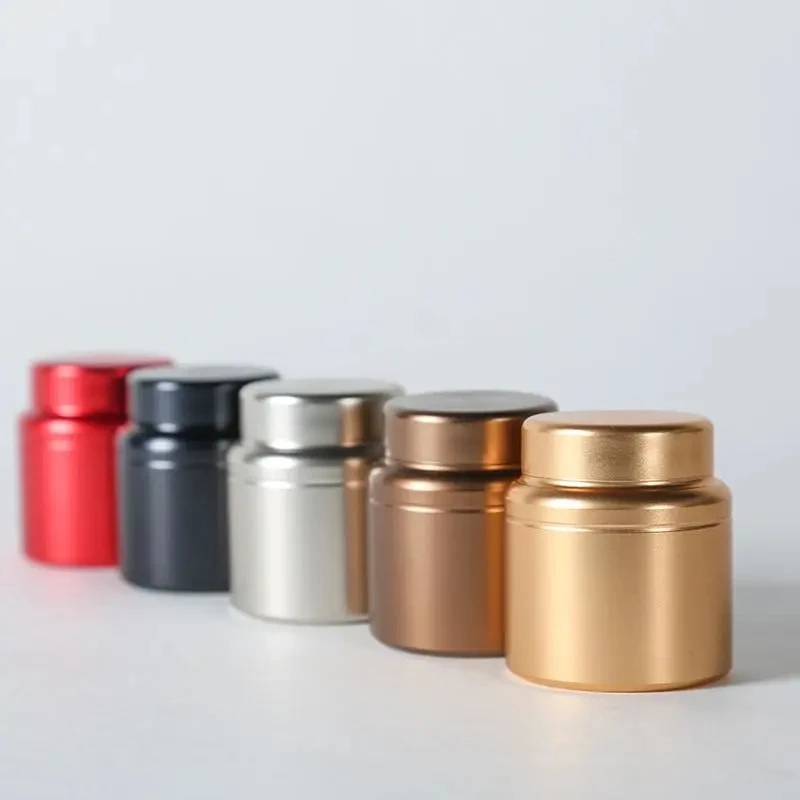 

New Metal Travel Portable Mini Tea Caddy Creative Exquisite Red Tea Packaging Iron Box Universal Flower Tea Sealed Storage Tank