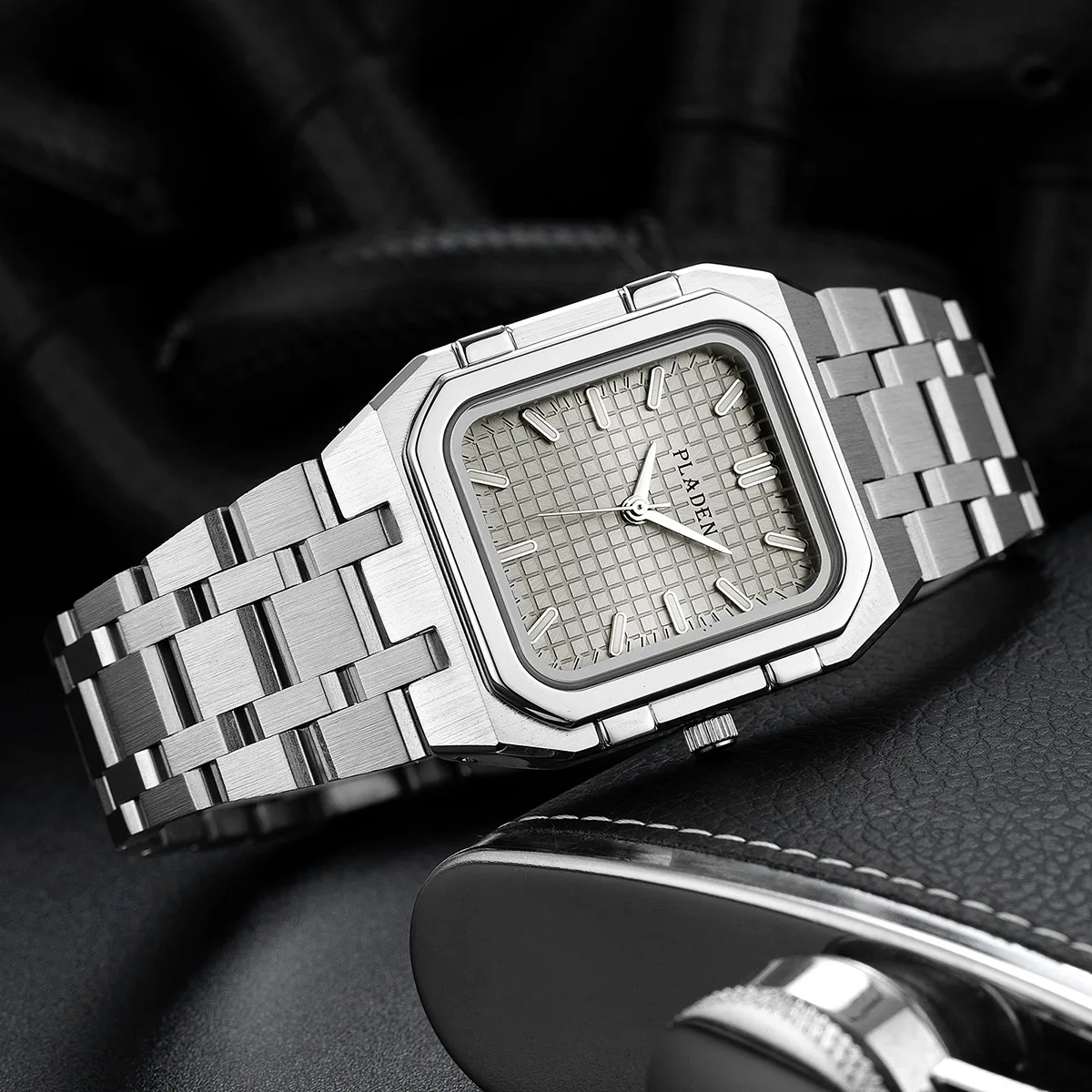 Marca de luxo azul dial homem relógios quartzo alta qualidade para homens quadrado aço inoxidável à prova dwaterproof água relógios quartzo masculino