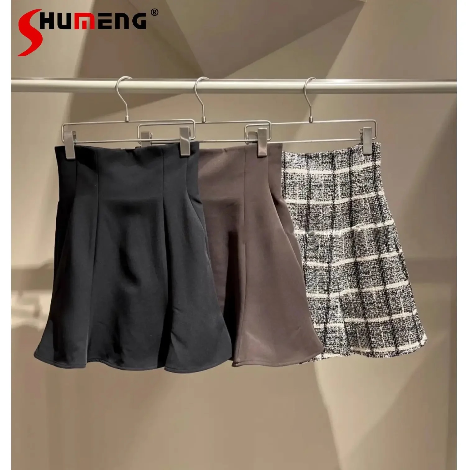 

Sexy Plaid Ruffled Short Pantskirt Ladies Summer 2024 New Elegant Solid Color High Waisted Short Fishtail Skirts for Women