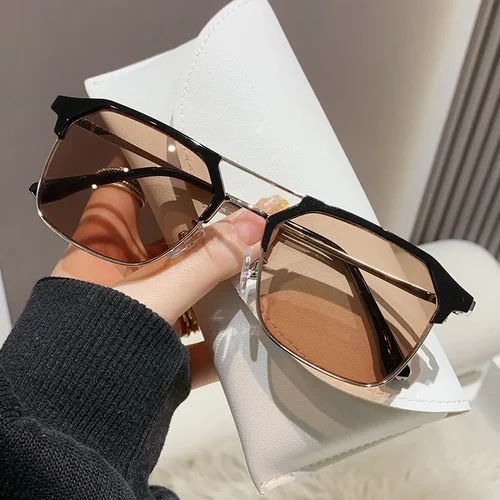 Imagen 2 del producto Nuevas gafas fotocromáticas de Metal de doble haz antiluz azul para miopía, gafas fotosensibles Anti UV que cambian de Color, gafas para la vista cercana