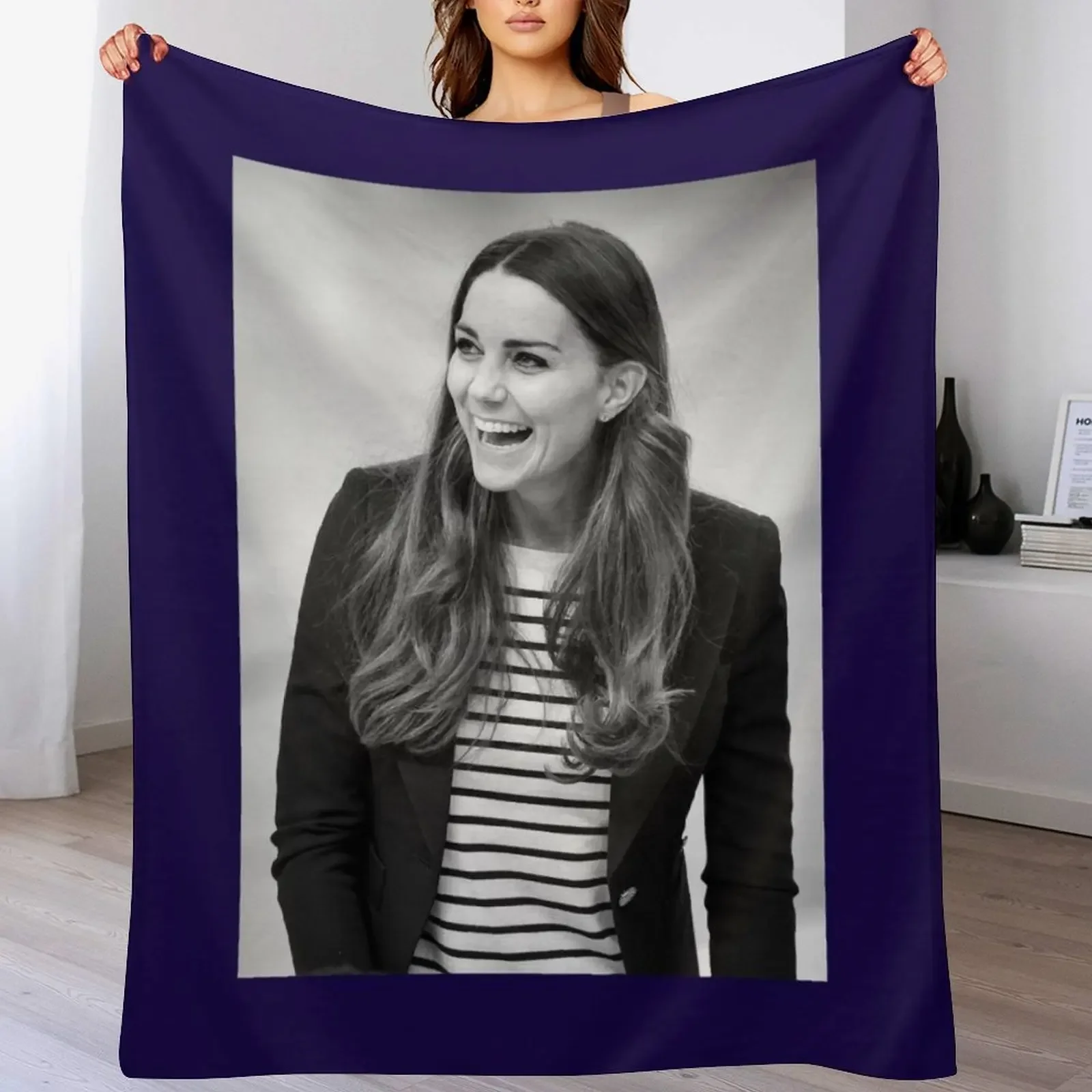 

HRH Catherine, Duchess of Cambridge Throw Blanket Summer Cool Breathable Blanket for Sleeping