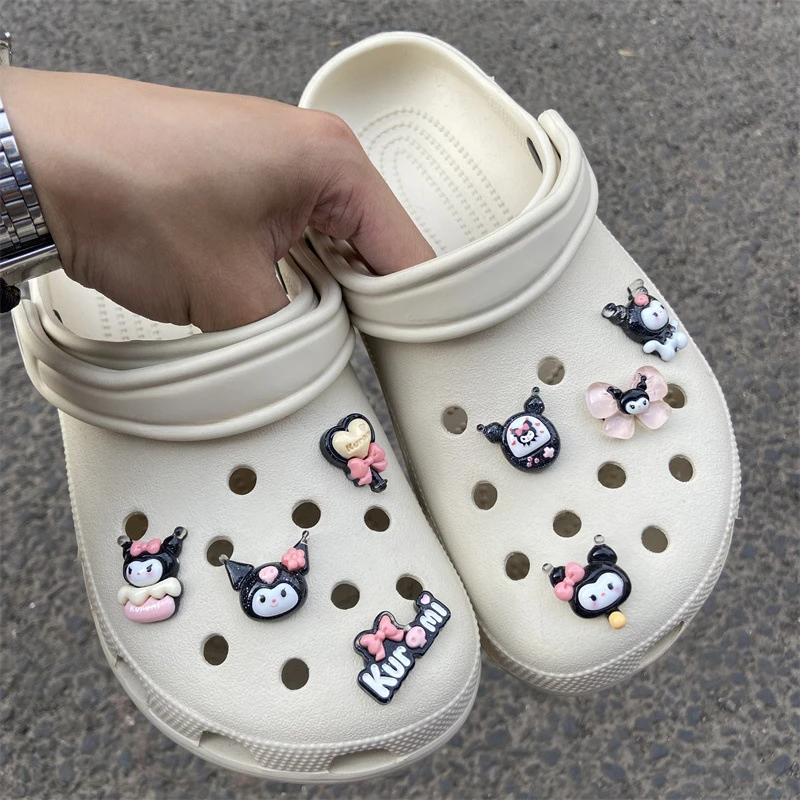 MINISO Cute Cartoon Sanrio Family Shoes Charm Set Kuromi Cinnamoroll Melody Kirby Decorations for Clogs and Sandals Party Gifts image 3