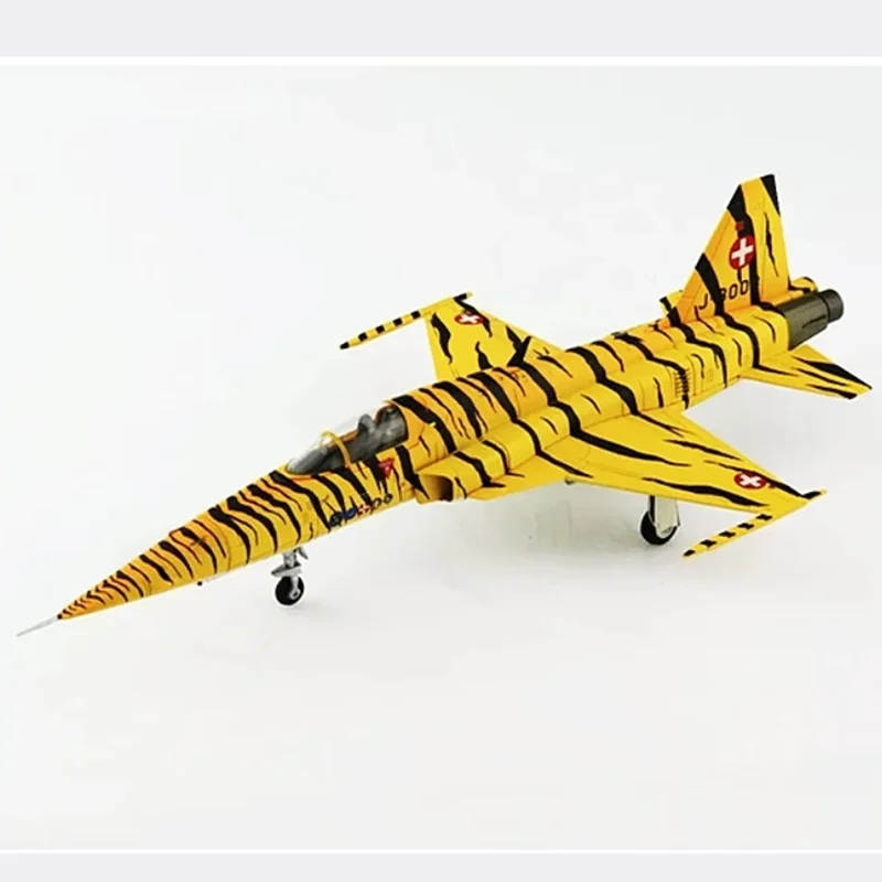 

Diecast 1:72 Scale HA3399 Swiss Air Force F-5 fighter Alloy Finished Simulation Model Static Decoration Souvenir Gifts For Adult