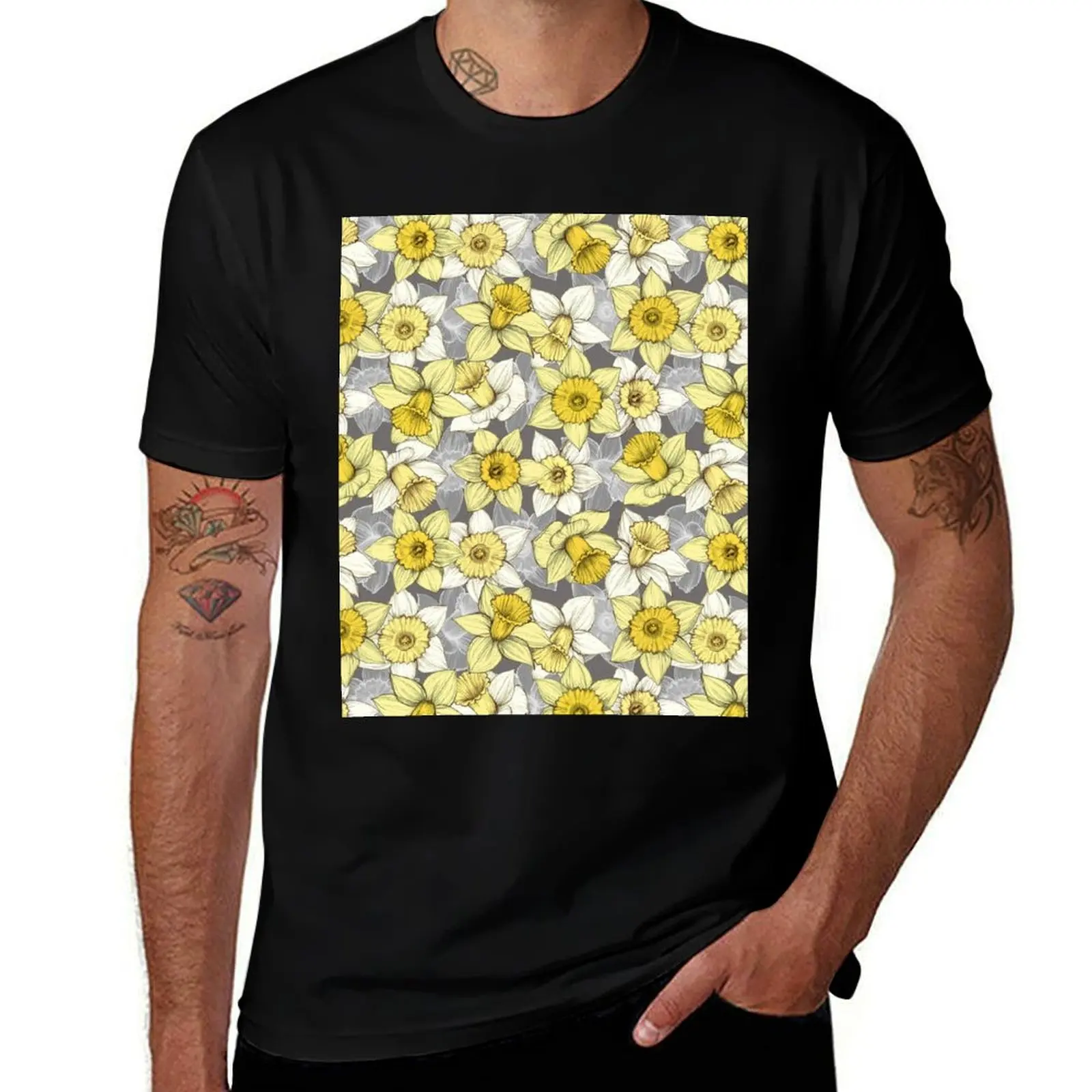 Daffodil Daze - yellow & grey daffodil illustration pattern T-Shirt Thanksgiving Casual Tee T-Shirt