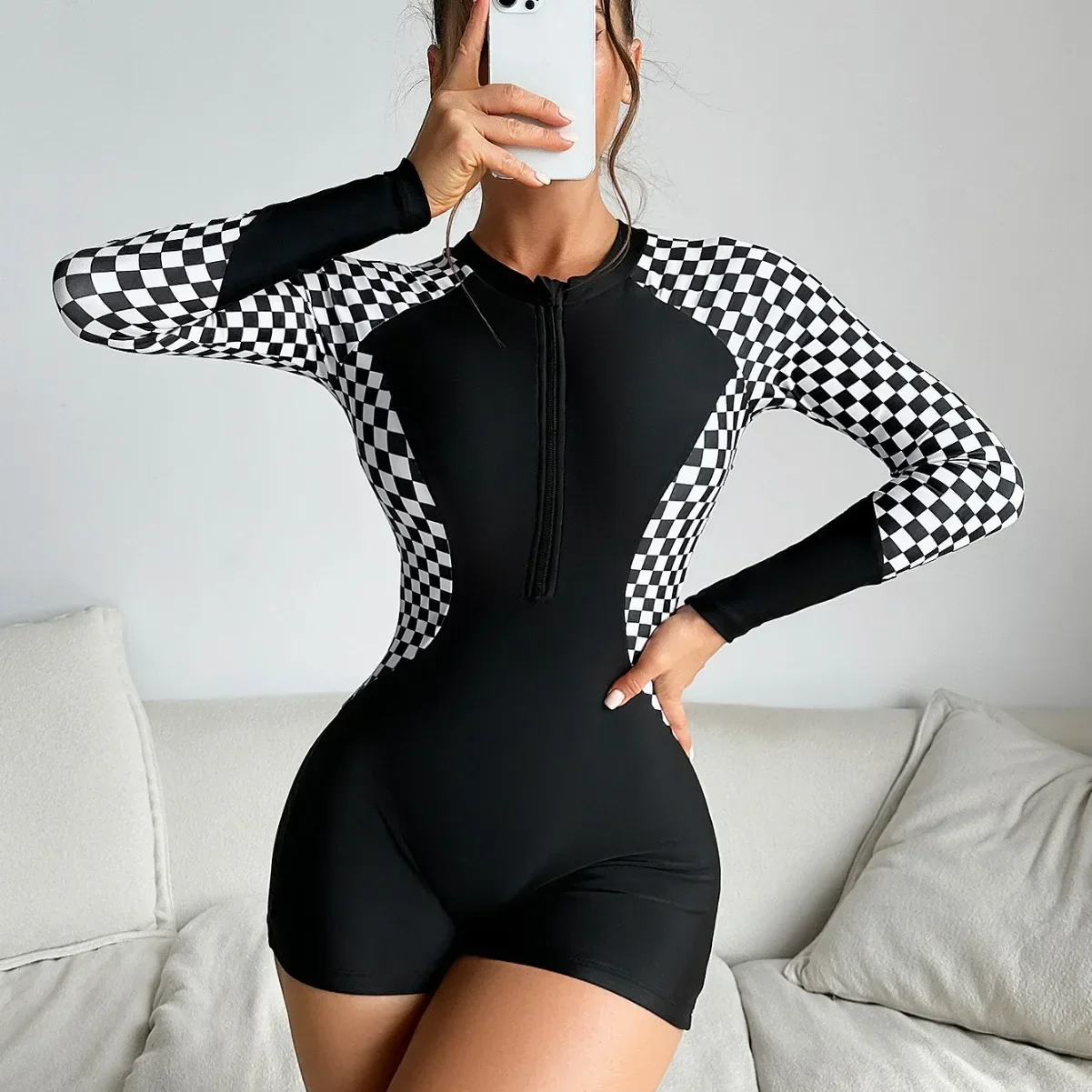 

Sexy One-Piece Swimsuit Long Sleeve Box Grid Splicing Design Simple Zipper Swimsuit Conservative Briefs Integrated Design
