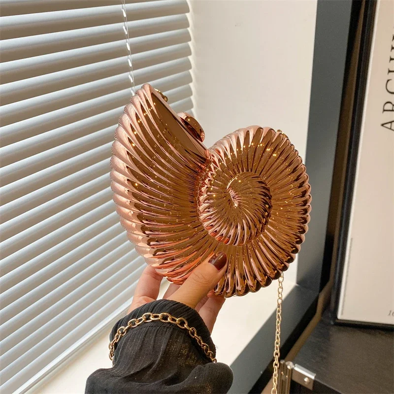 2025 Modna i minimalistyczna torba na ramię Wysokiej jakości pojedyncza torba na ramię w kształcie ślimaka Spersonalizowana modna gorąca wyprzedaż