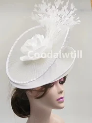 White Flower Derby Fasciantor Hat Women Wedding Mesh Headpiece Elegant Bride Wedding Hat Fascinator Feather Kentucky Chapeau Cap