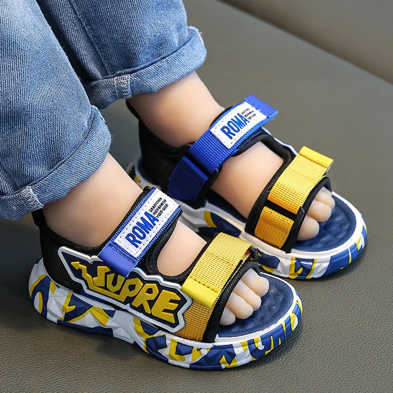 Jungen Sandalen neue Sommer koreanische Version von Kinder Studenten rutsch feste weiche Sohlen Kinder Baby Strands andalen Kinder Sandalen