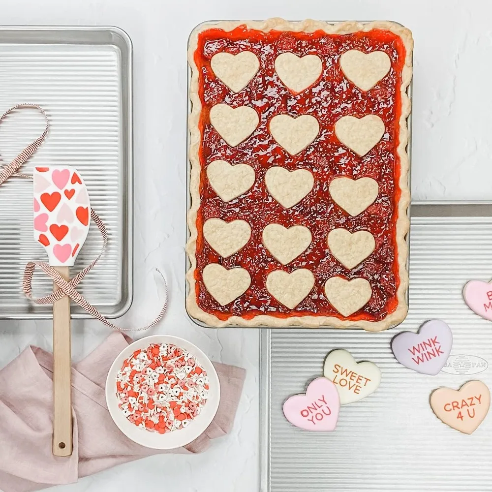 

Warp Resistant Non-Stick Aluminized Steel Bakeware Set