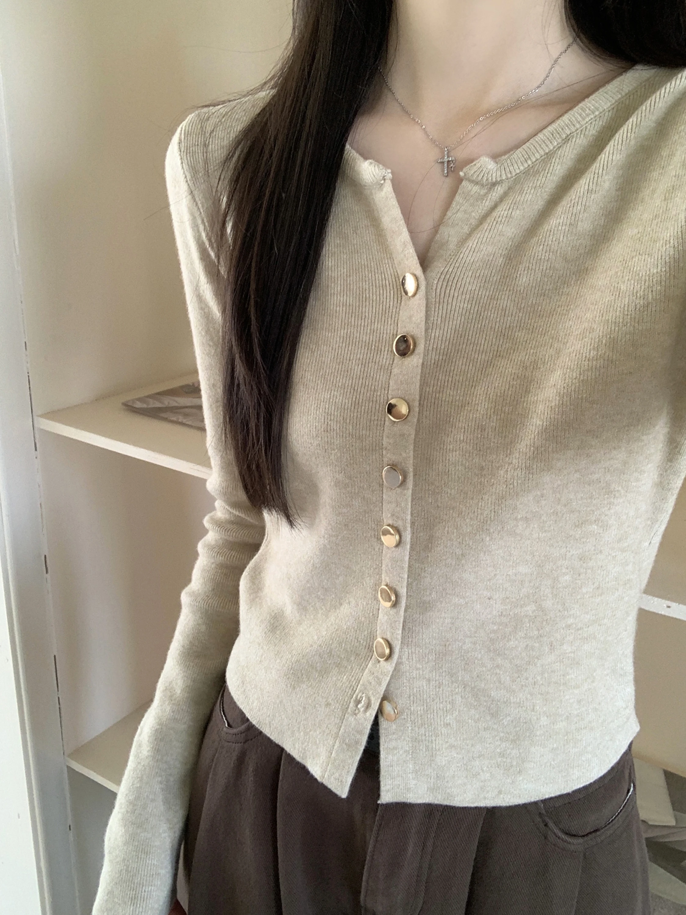 

Ранняя осень, корейский женский вязаный свитер, длинный свеч V-Ne, теплый базовый слой с пальцами, верх для внутренней одежды