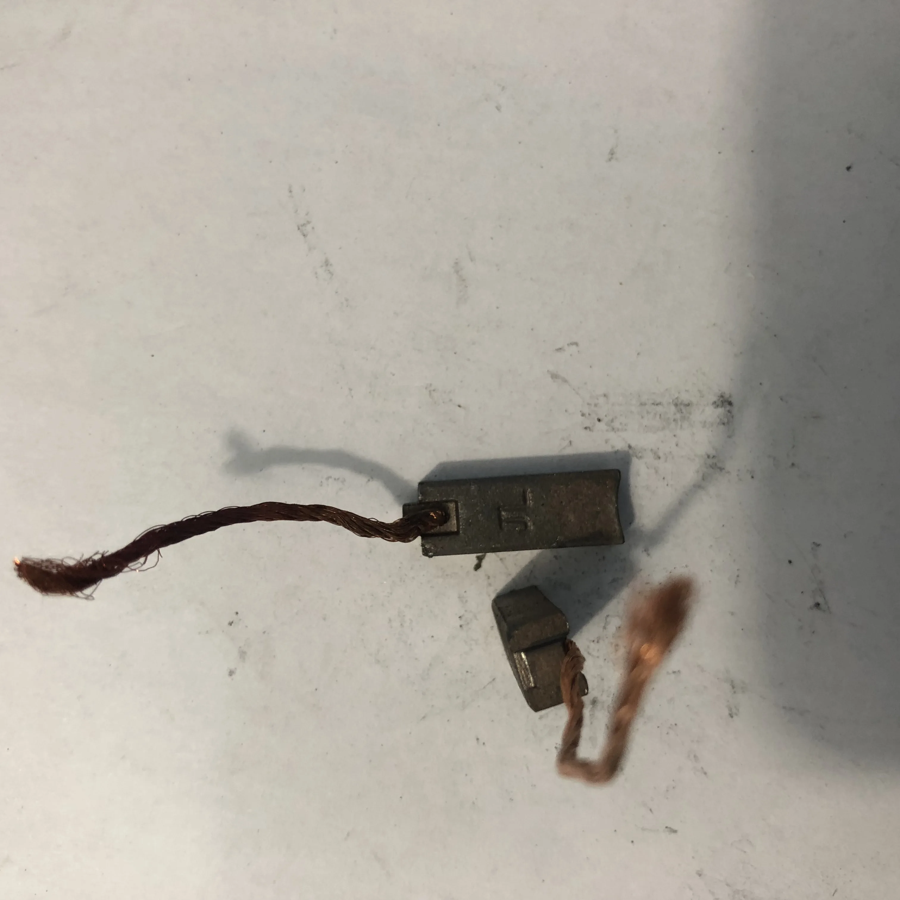 2PCS 5x7x20mm 0.19