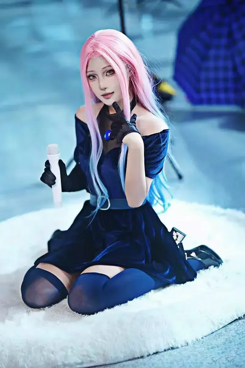 Disfraz de Cosplay Mizi 2026, Disfraz de Anime Alienígena para Escenario, Disfraz de Cosplay con Cabello Largo en Degradado Rosa, Azul y Morado, Vestido de Terciopelo
