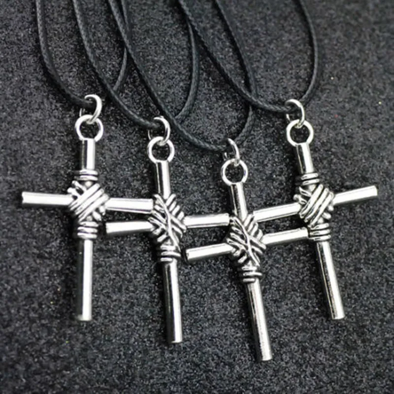 10 teile/los Mode Männer Und frauen Schmuck Coole Retro Kreuz Anhänger Halsketten Legierung Kreuz Charms Großhandel
