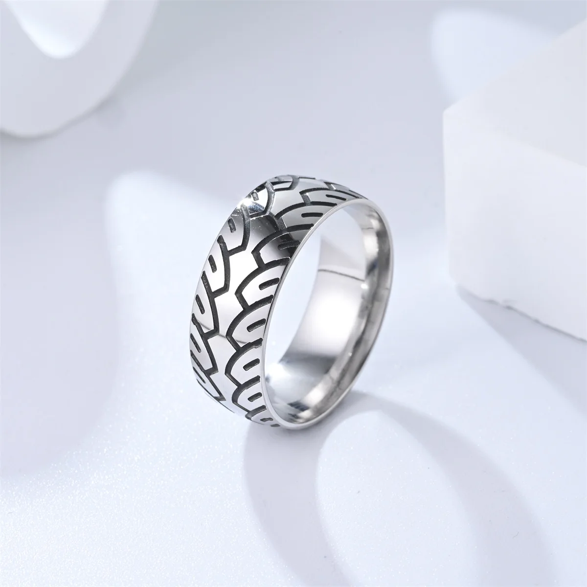 8mm Retro Stainless Steel Ring for Men Tyre Style