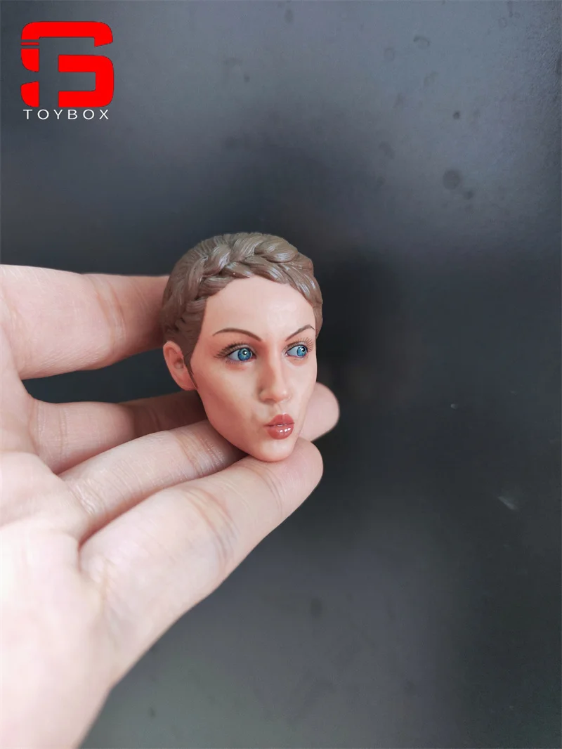 ในสต็อก 1/6 Scale ทหารหญิงหัว Sculpt พร้อม Pouting Expression Fit 12 ''ทหารหญิง Action Figure Body ตุ๊กตา