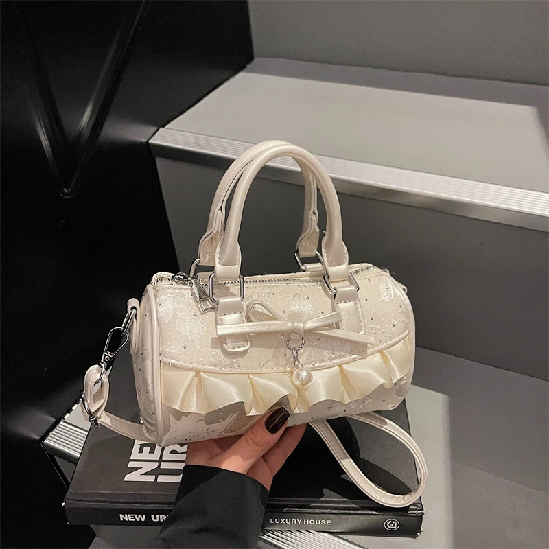 

Универсальные изысканные сумки на плечо из искусственной кожи с бантом и молнией, милые однотонные сумки для женщин, хит продаж 2025, сумки через плечо