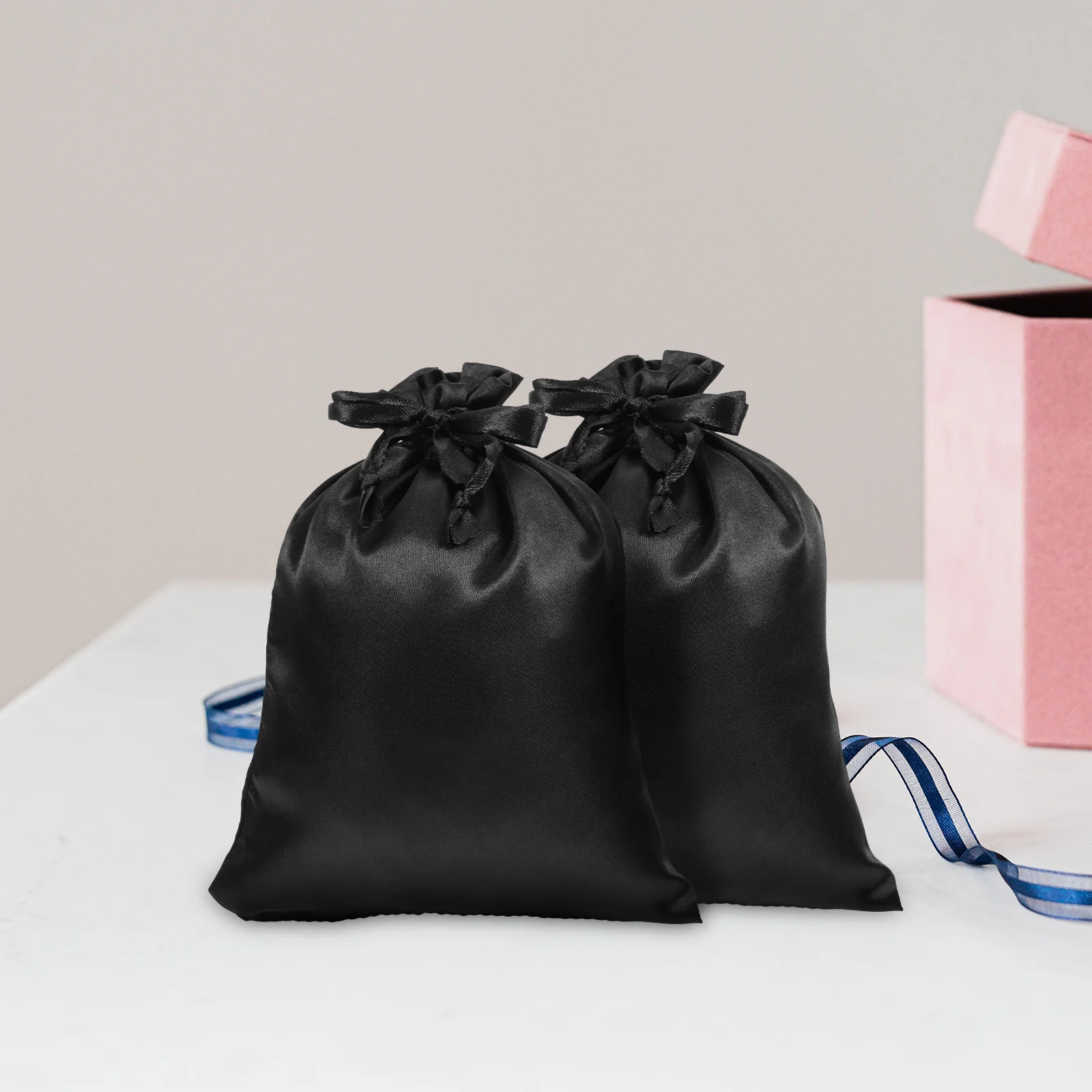 

20pcs Drawstring Gift Bags Jewelry Packaging Satin Pouches Mini Size Black Earring Storage Wedding Favor Shower Christmas