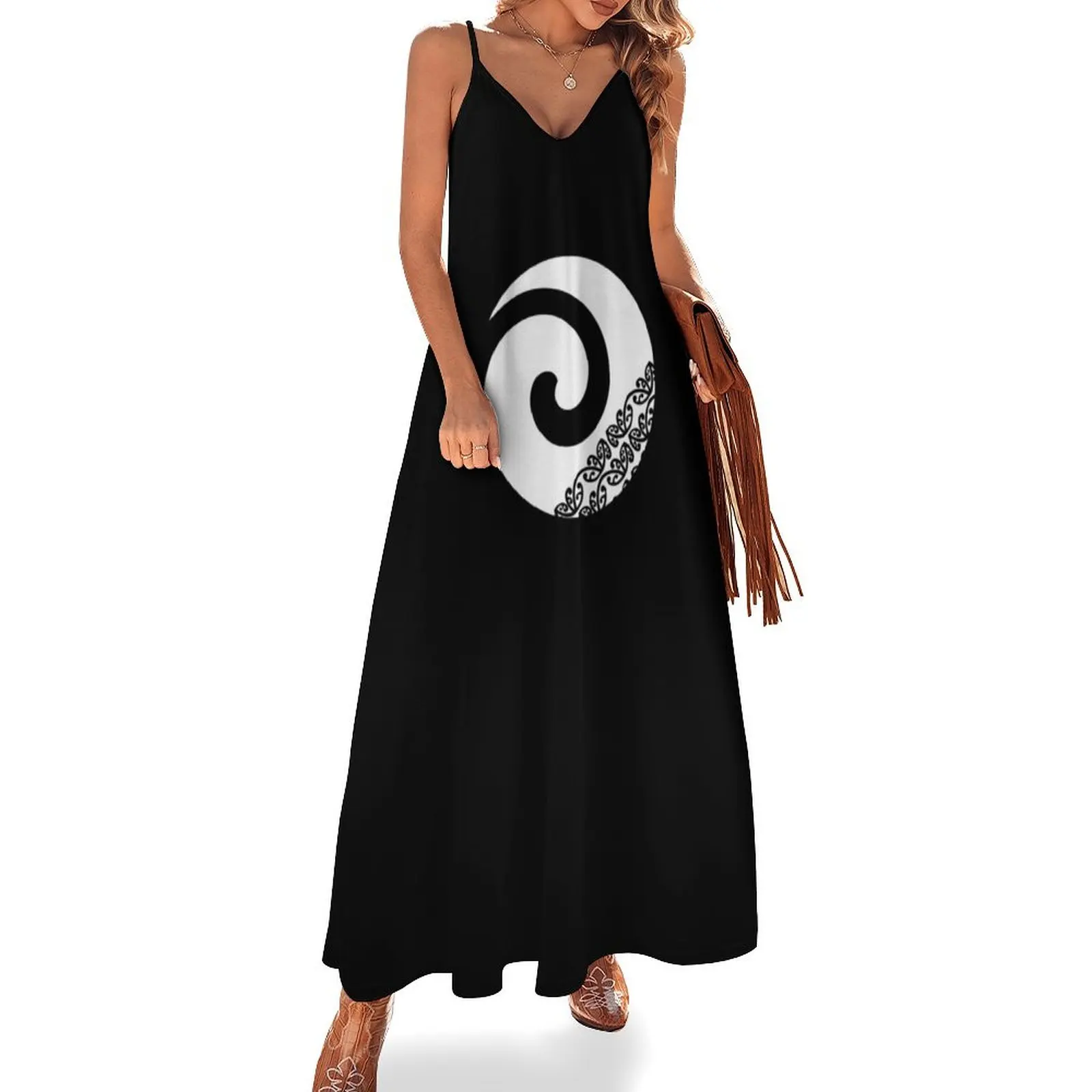 

Maori Koru New Beginnings Icon White Sleeveless Long Dress evening dress dresses for women 2025 luxury designer party Dress