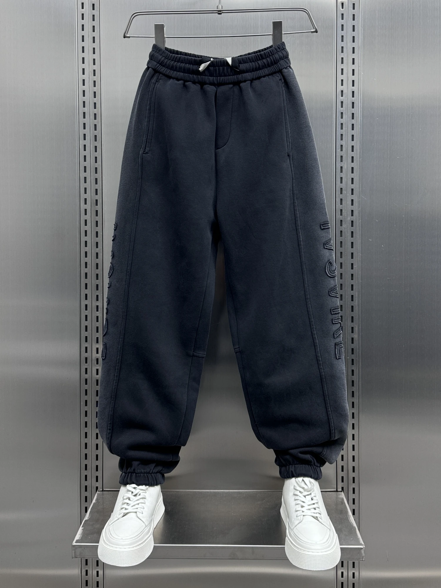 

Men's Trendy Lettering Slim Fit Casual Pants Harlan Loose Fit Elastic Waist Long Trousers Autumn Winter Faion Sports Pants