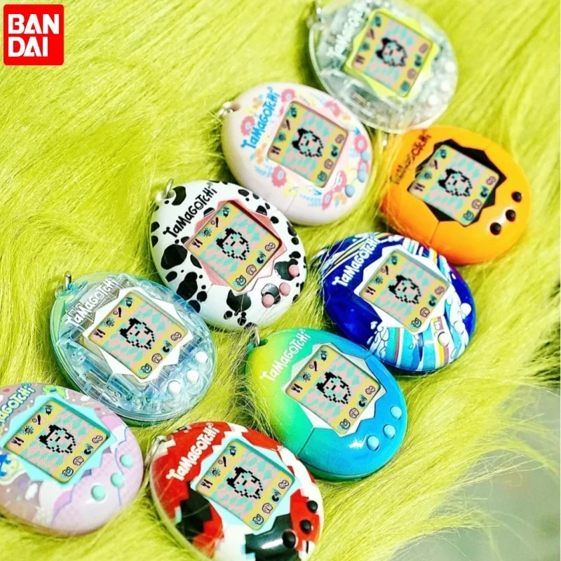 Bandai Tamagotchi Reproduction Series Yuanzu Machine Pendant Electronic Pets Classic Childhood Memories Game Toy Birthday Gift