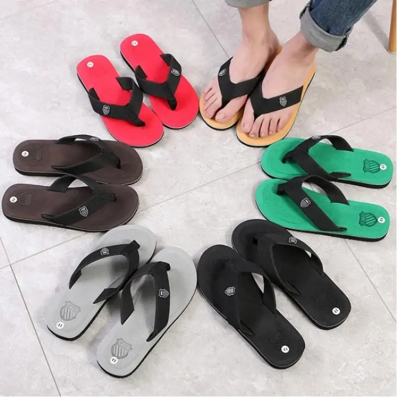 2026 New High Quality Men Flip Flops Non Slip Fashion Beach Sandals Casual House Slippers For Outdoor Indoor Daily Walking Wear