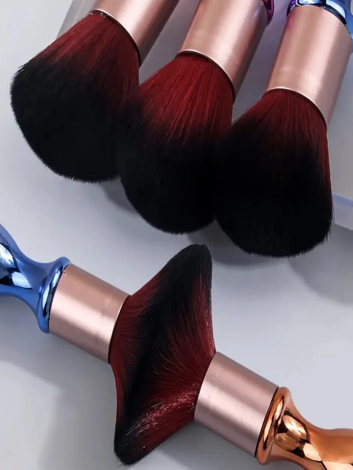 ベストセラーシングルピースルースパウダーブラッシュブラシ花瓶ギフトフェイシャルブラシメイクアップツールポータブル