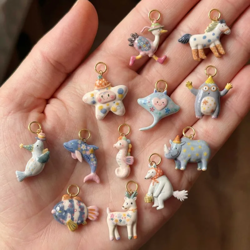

1Pc Cute Ocean Animal Ceramic Charm Pendant Hand-Painted Dolphin Seahorse Jewelry For Necklaces Keychains DIY Accessories