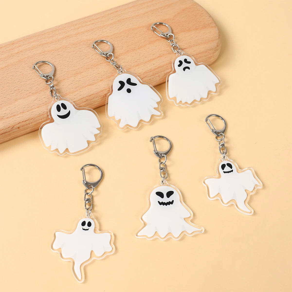 

Halloween Acrylic Ghost Pendant Happy Halloween Party Decoration For Home 2024 Kid Favors Gift Keychain Trick Or Treat Supplies