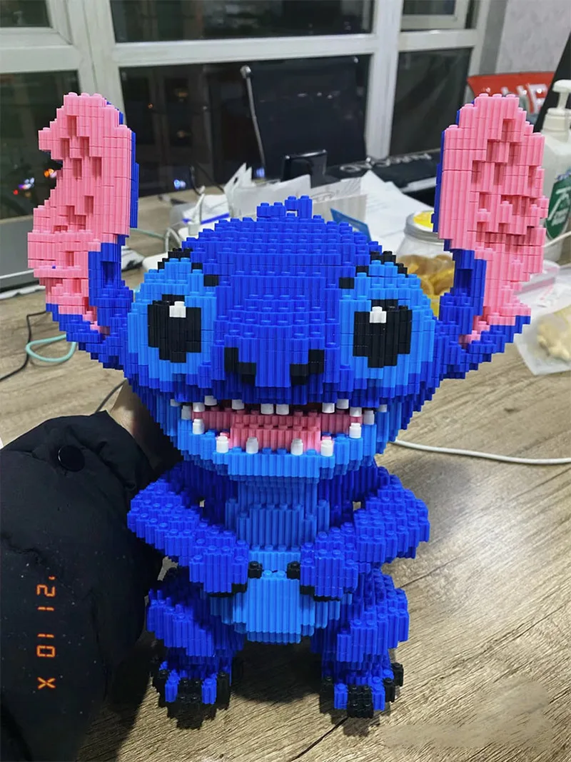 Kawaii Disney Building Block Stitch Giant Stitzer Assembly Toy Children\'s Birthday Gift Desk Decoration Statue Ornament Toys