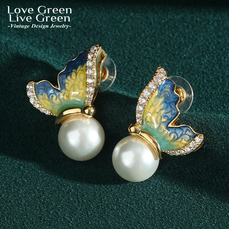 

Vintage Big Pearl Butterfly Stud Earrings For Woman 2026 Colorful Zircon Retro Elegant Mother Birthday Retro Quality Gifts 2026